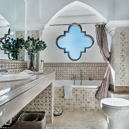 Villa Vale Formoso Sleeps 10 With Pool Air Con And Wifi *